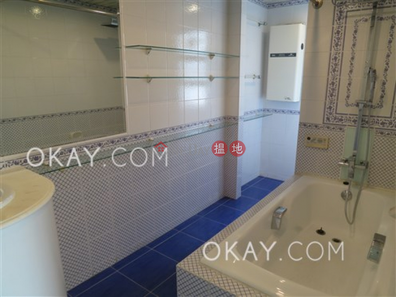 HK$ 93,000/ month, Repulse Bay Garden, Southern District, Efficient 3 bedroom with sea views & parking | Rental