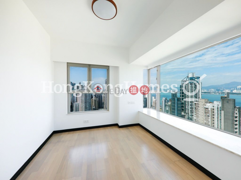 HK$ 37,000/ month | Centre Place | Western District 3 Bedroom Family Unit for Rent at Centre Place