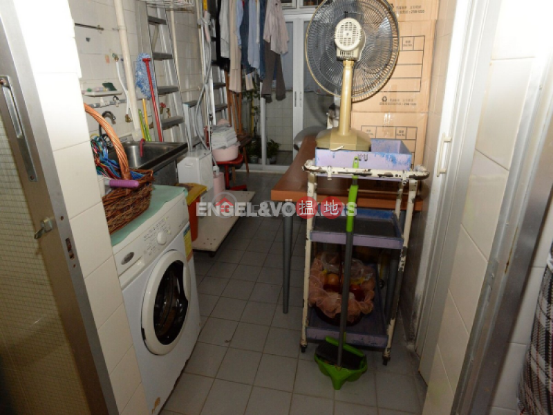 HK$ 30M | Block 28-31 Baguio Villa | Western District | 3 Bedroom Family Flat for Sale in Pok Fu Lam