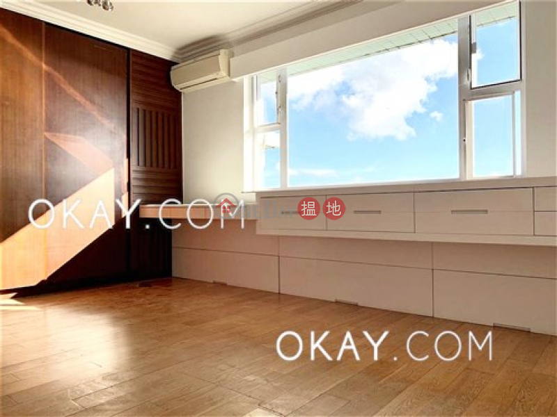 HK$ 58,000/ month | Block 45-48 Baguio Villa Western District Efficient 3 bed on high floor with sea views & balcony | Rental