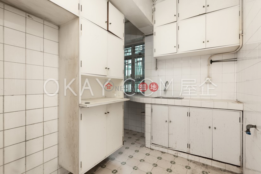Elegant 3 bedroom on high floor with balcony & parking | For Sale | Dominion Court 高明大廈 Sales Listings