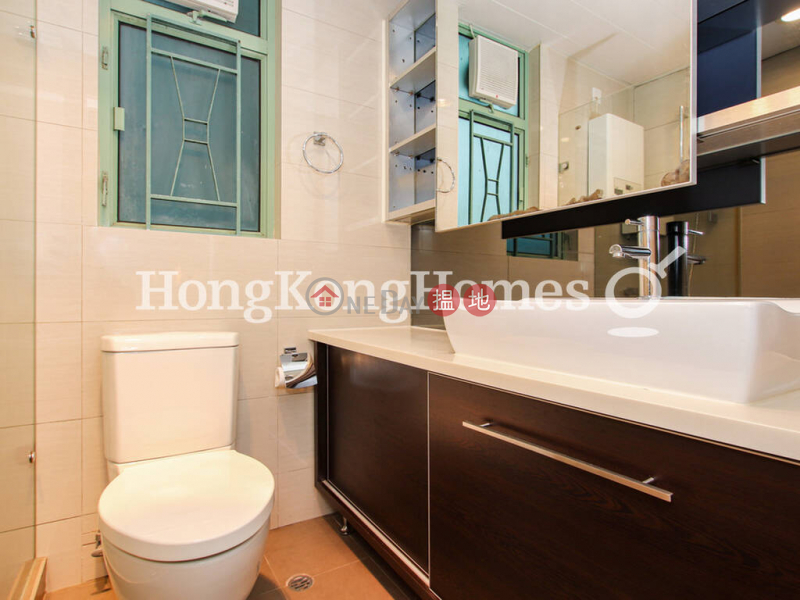 HK$ 15M | Royal Court Wan Chai District, 2 Bedroom Unit at Royal Court | For Sale