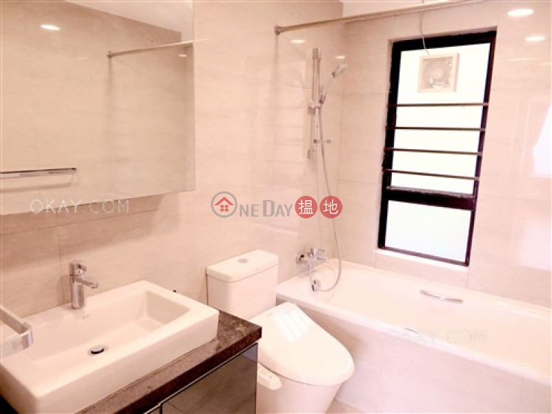 Rare 3 bedroom with sea views & parking | Rental | Tower 2 Ruby Court 嘉麟閣2座 Rental Listings