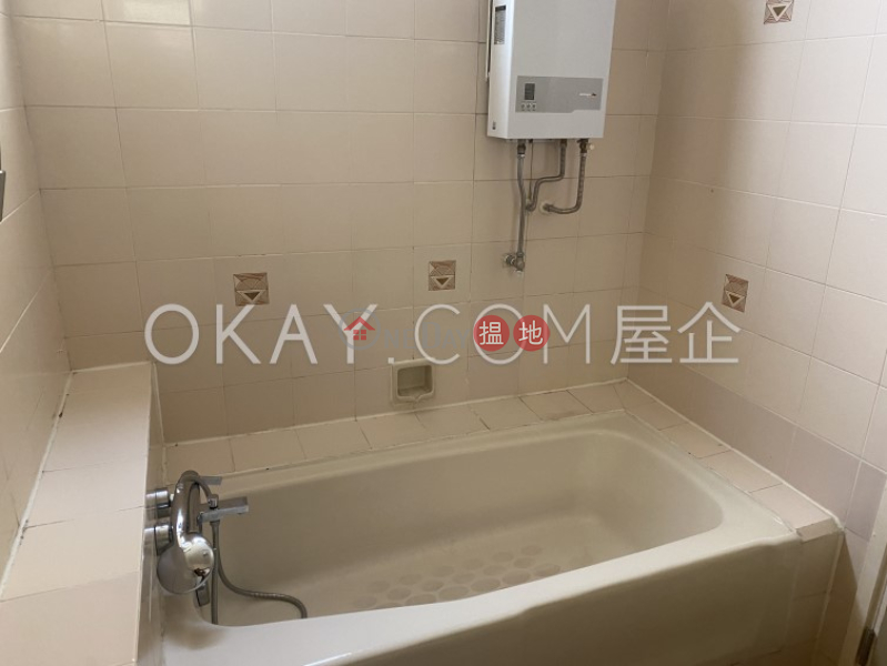 HK$ 17.8M, Discovery Bay, Phase 4 Peninsula Vl Caperidge, 14 Caperidge Drive Lantau Island | Efficient 3 bedroom with sea views & terrace | For Sale