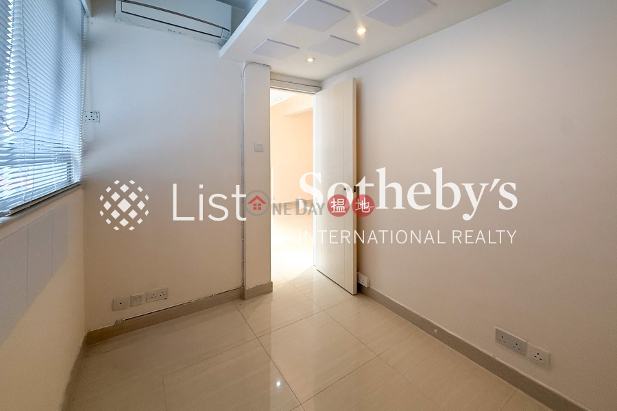 Property for Rent at King Sing Mansion with 3 Bedrooms 187-191 Wan Chai Road | Wan Chai District, Hong Kong Rental HK$ 29,000/ month