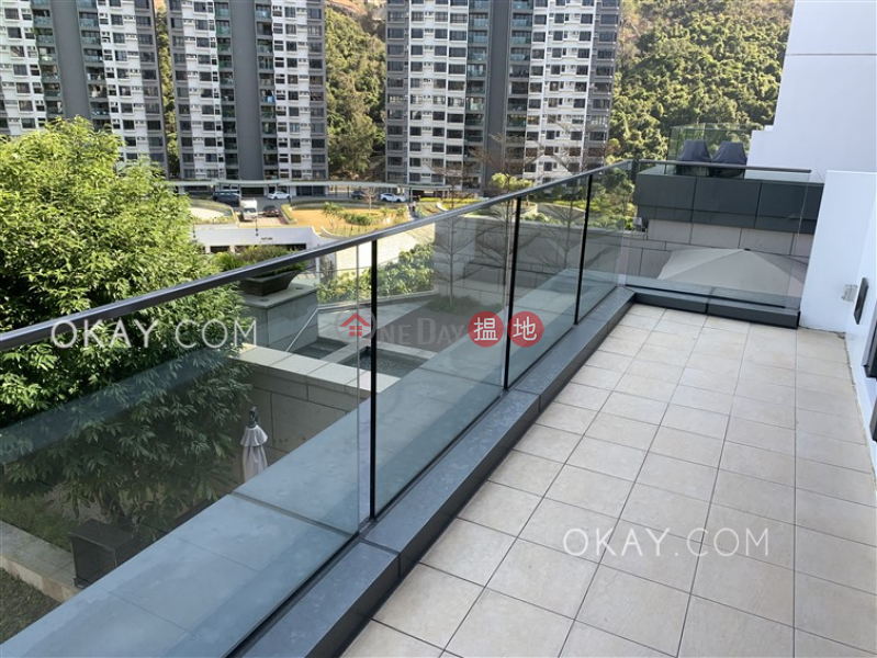 Gorgeous 3 bedroom with rooftop, balcony | Rental | 14 Headland Road | Southern District Hong Kong Rental | HK$ 135,000/ month