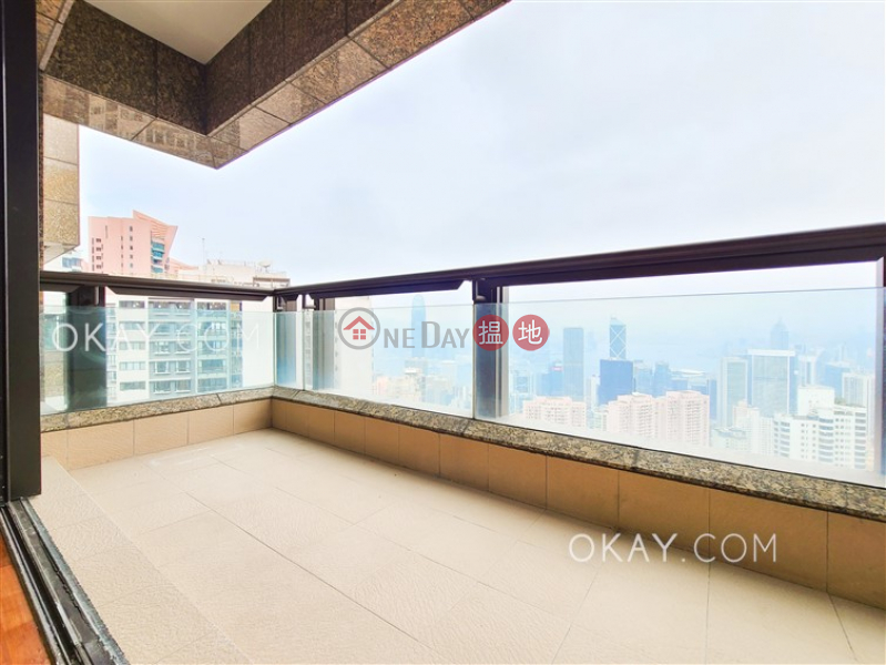 HK$ 130,000/ 月譽皇居|中區|3房2廁,極高層,星級會所,連車位譽皇居出租單位