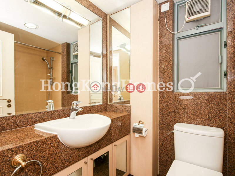 2 Bedroom Unit for Rent at Queen\'s Terrace, 1 Queens Street | Western District, Hong Kong, Rental HK$ 27,000/ month