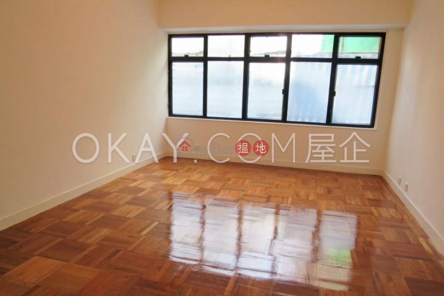 Lovely 3 bedroom with balcony & parking | Rental 10 MacDonnell Road | Central District Hong Kong, Rental HK$ 65,000/ month