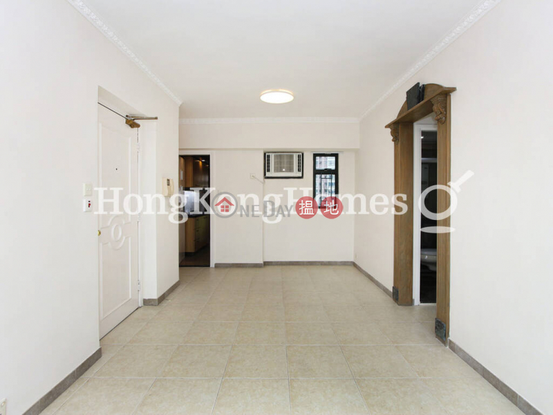 3 Bedroom Family Unit for Rent at Dragon Court | 28 Caine Road | Western District | Hong Kong Rental | HK$ 32,000/ month