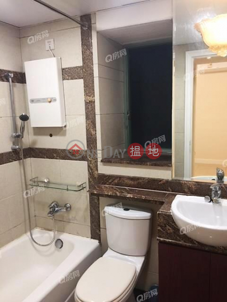 HK$ 28,000/ month, The Victoria Towers Yau Tsim Mong | The Victoria Towers | 2 bedroom Low Floor Flat for Rent