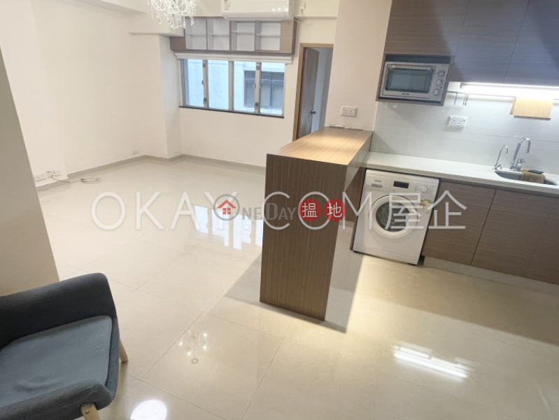 Property Search Hong Kong | OneDay | Residential Rental Listings Nicely kept 3 bedroom in Mid-levels West | Rental