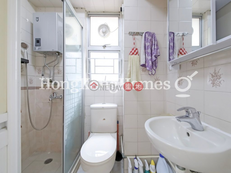 Property Search Hong Kong | OneDay | Residential Rental Listings 3 Bedroom Family Unit for Rent at Ying Fai Court