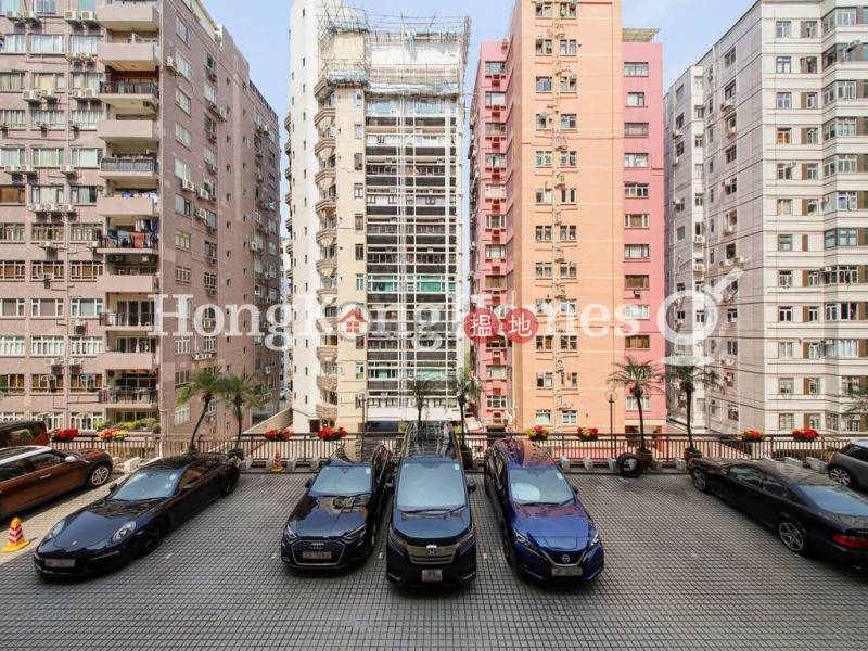 Property Search Hong Kong | OneDay | Residential, Sales Listings | 3 Bedroom Family Unit at Mandarin Villa | For Sale