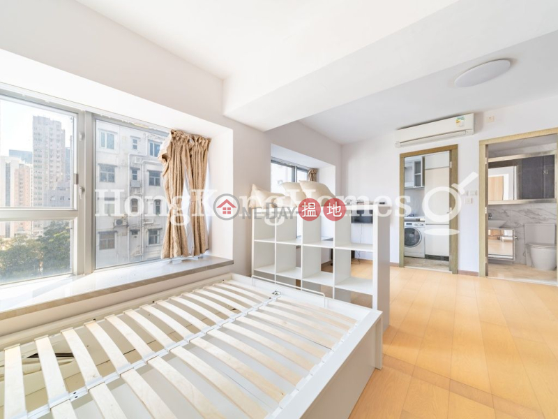 Studio Unit for Rent at Centre Point | 72 Staunton Street | Central District Hong Kong Rental HK$ 23,000/ month