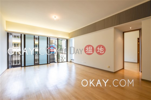 Stylish 2 bedroom with balcony & parking | Rental | No.7 South Bay Close Block A 南灣坊7號 A座 _0