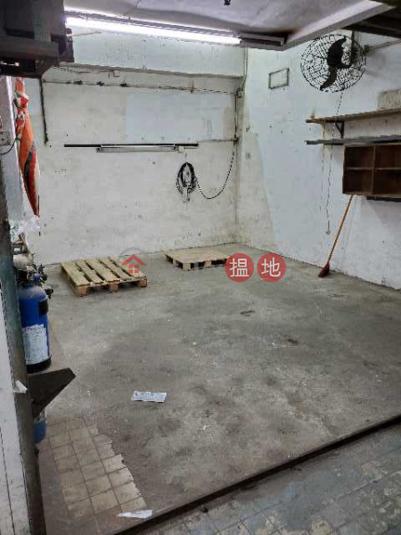 Convenient access to the 1 floor, original lease and title. Price negotiable. | Hang Wai Industrial Centre 恆威工業中心 Sales Listings