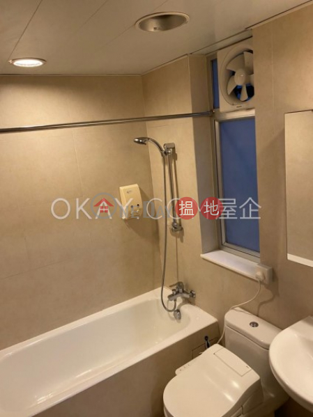 Luxurious 2 bedroom in Mid-levels West | Rental | East Sun Mansion 宜新大廈 Rental Listings