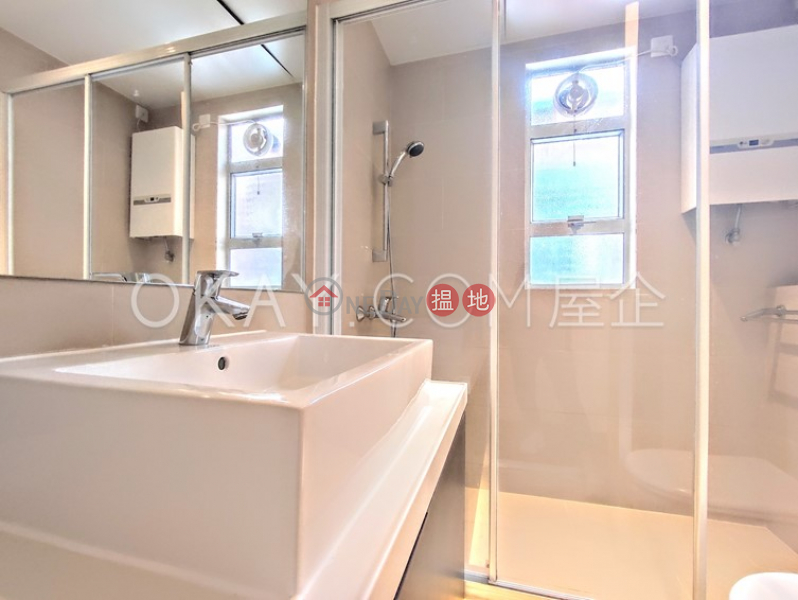 HK$ 53,000/ month Greenview Gardens Western District Efficient 4 bedroom with parking | Rental