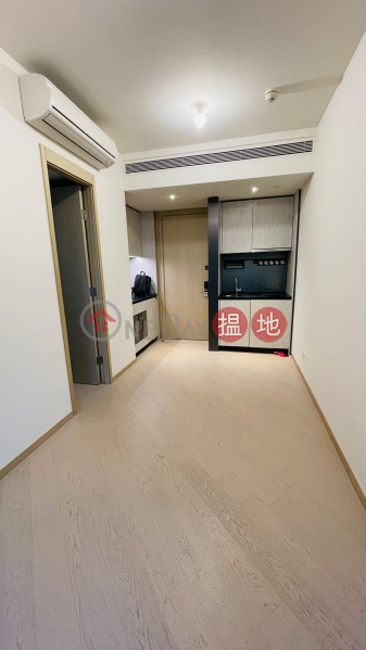 One Victoria Harbour High Floor 1-Bedroom | Pet-Friendly | One Victoria 維港1號 Rental Listings