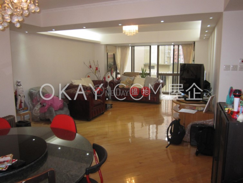 Rare 3 bedroom with balcony & parking | For Sale | Right Mansion 利德大廈 Sales Listings
