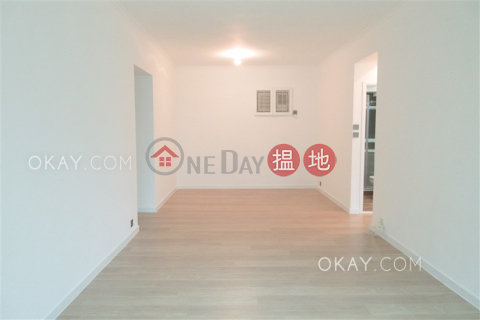 Rare 2 bedroom with parking | Rental, Hillsborough Court 曉峰閣 | Central District (OKAY-R9634)_0