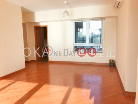 Luxurious 3 bedroom with balcony & parking | For Sale | Phase 4 Bel-Air On The Peak Residence Bel-Air 貝沙灣4期 _0