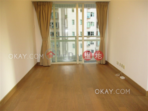 Charming 2 bedroom with balcony | Rental, Centrestage 聚賢居 | Central District (OKAY-R52029)_0
