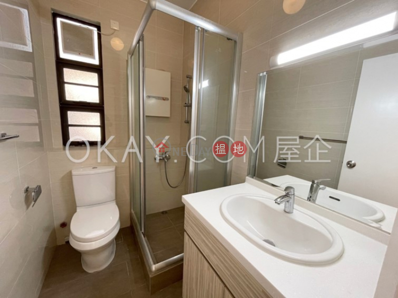 Lovely 3 bedroom with balcony | Rental, 1A Chi Fu Road | Western District | Hong Kong Rental | HK$ 31,800/ month