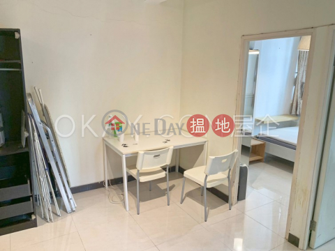 Popular 3 bedroom on high floor with rooftop | For Sale | 41-43 Jardine's Bazaar 渣甸街41-43號 _0
