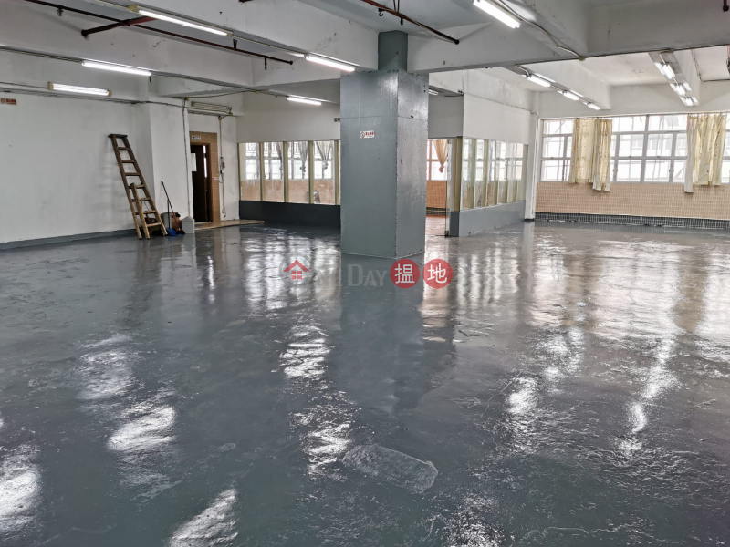 Newly installed ready-to-use high-rise building with high practicality | Ming Wah Industrial Building 明華工業大廈 Rental Listings