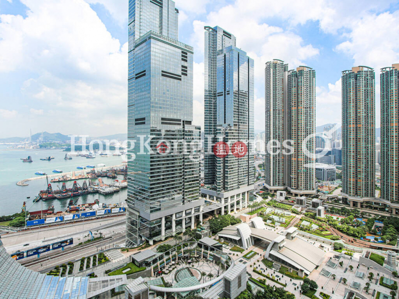 Property Search Hong Kong | OneDay | Residential | Rental Listings | 3 Bedroom Family Unit for Rent at The Harbourside Tower 2