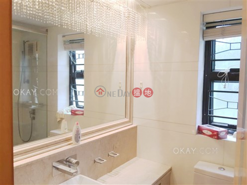 Property Search Hong Kong | OneDay | Residential, Sales Listings, Luxurious 3 bed on high floor with balcony & parking | For Sale