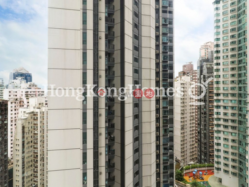 Property Search Hong Kong | OneDay | Residential | Rental Listings, 3 Bedroom Family Unit for Rent at Robinson Place