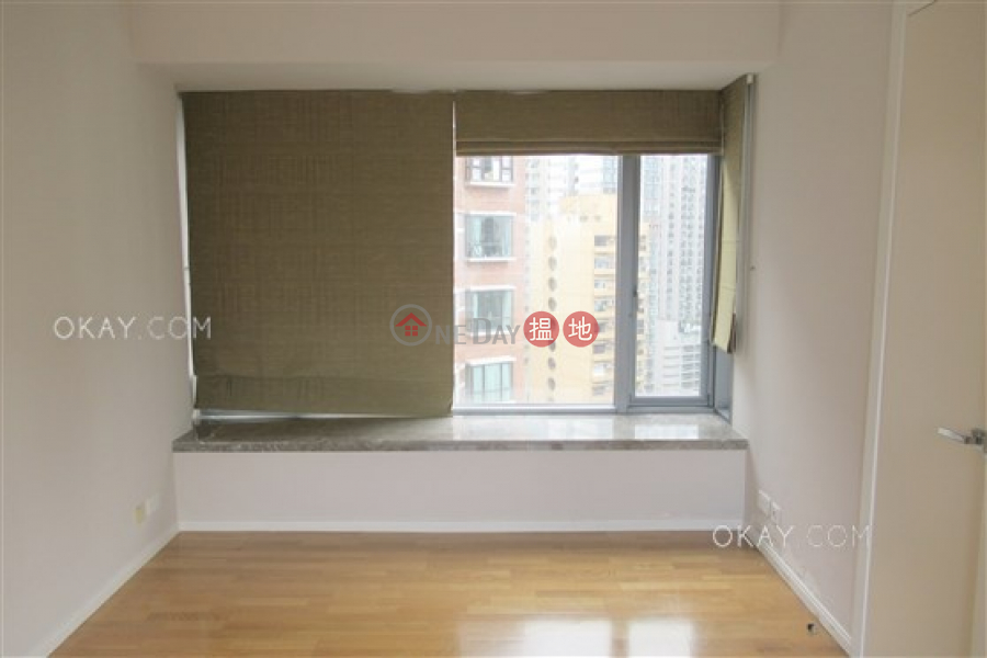 HK$ 90,000/ month, Seymour, Western District | Beautiful 3 bed on high floor with balcony & parking | Rental