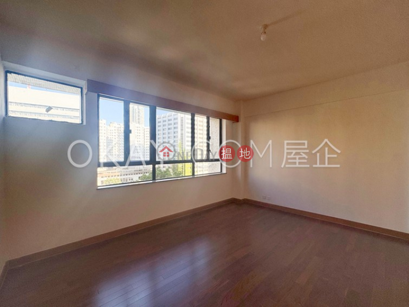 3房2廁,連車位,露台仁禮花園 A座出租單位|仁禮花園 A座(The Crescent Block A)出租樓盤 (OKAY-R800359)