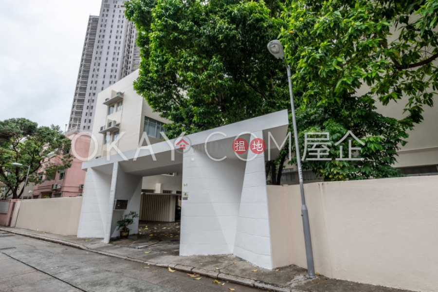 Elegant 3 bedroom on high floor with parking | Rental | 6 - 12 Crown Terrace 冠冕臺 6-12 號 Rental Listings