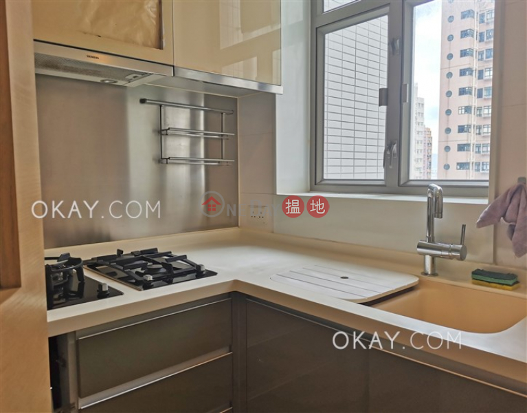 Luxurious 2 bedroom with balcony | For Sale | Island Crest Tower 1 縉城峰1座 Sales Listings
