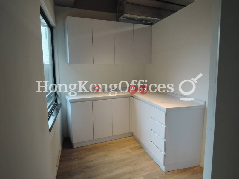 Office Unit for Rent at Shun Kwong Commercial Building | Shun Kwong Commercial Building 信光商業大廈 Rental Listings