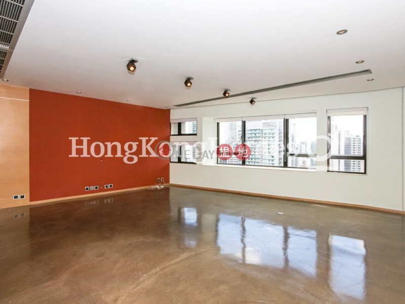 3 Bedroom Family Unit for Rent at Birchwood Place, 96 MacDonnell Road | Central District, Hong Kong | Rental | HK$ 80,000/ month