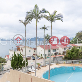 Exquisite house with sea views, rooftop & balcony | For Sale