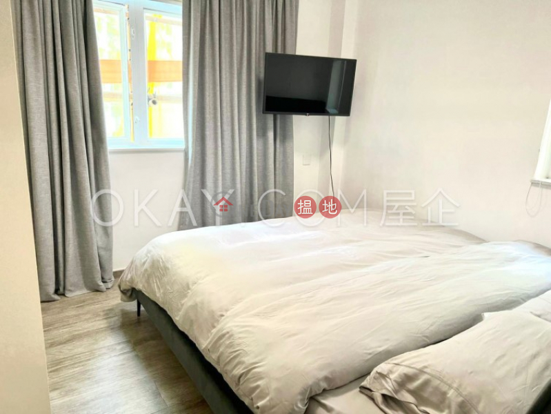 HK$ 30,000/ month | Po Tak Mansion Wan Chai District | Stylish 2 bedroom in Happy Valley | Rental