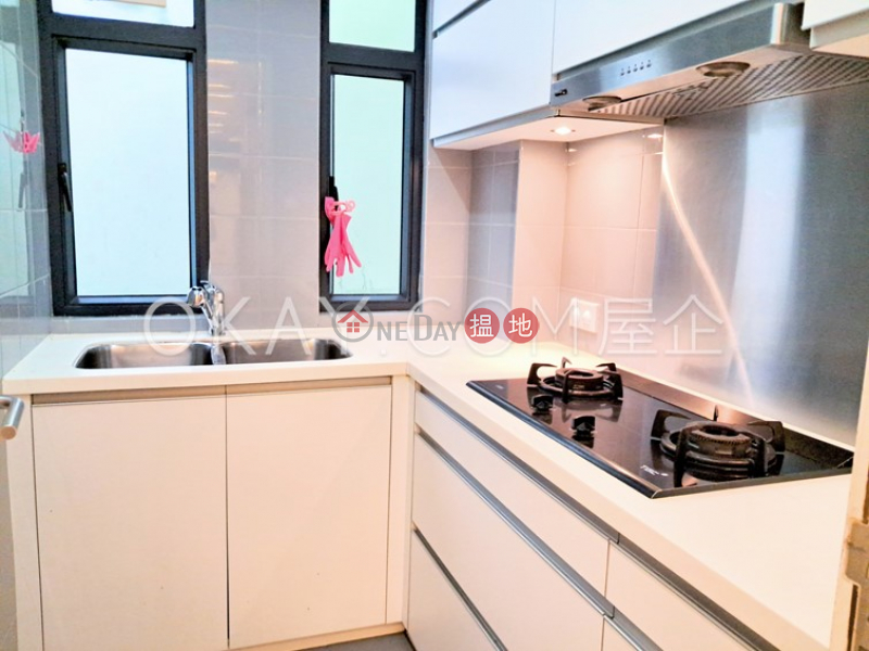 Efficient 3 bed on high floor with rooftop & balcony | Rental | 3 Old Peak Road | Central District | Hong Kong | Rental, HK$ 83,000/ month