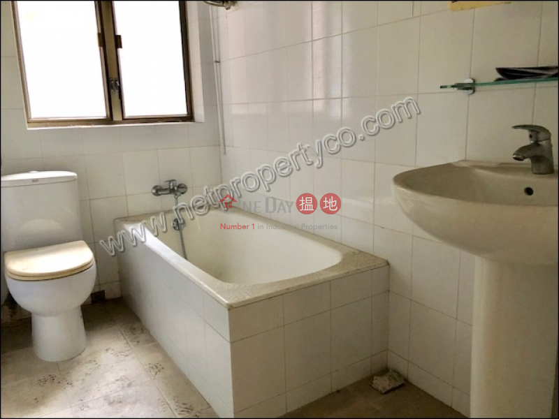 Mid-Levels Central residential for Rent 34 Kennedy Road | Central District Hong Kong, Rental, HK$ 55,000/ month