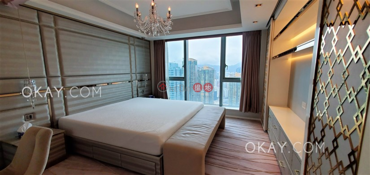 Property Search Hong Kong | OneDay | Residential | Rental Listings | Exquisite 3 bed on high floor with harbour views | Rental