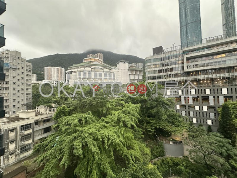 1房1廁,露台桂芳街8號出租單位|灣仔區桂芳街8號(Eight Kwai Fong)出租樓盤 (OKAY-R387223)