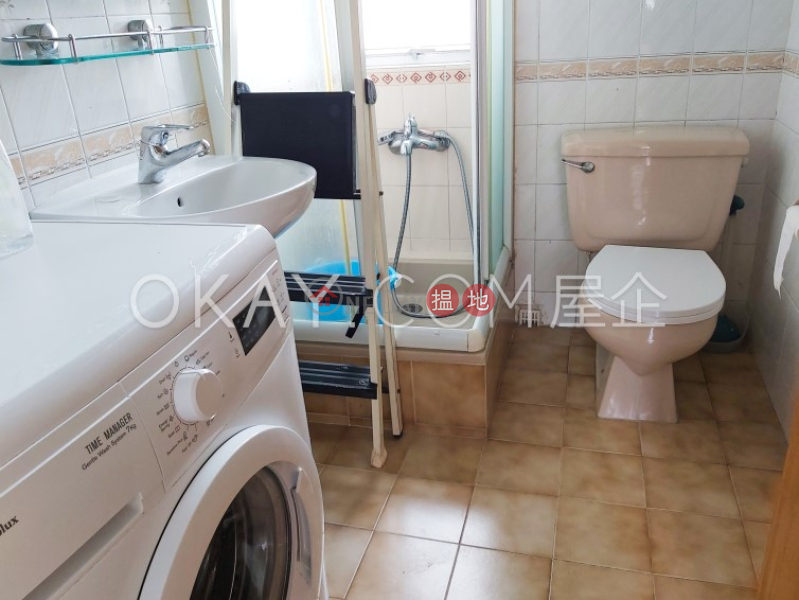 Luxurious 3 bedroom with parking | For Sale | Malibu Garden 名仕花園 Sales Listings