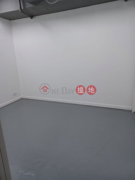Creative Workshop and storage space in Wong Chuk Hang | Victory Factory Building 勝利工廠大廈 Rental Listings