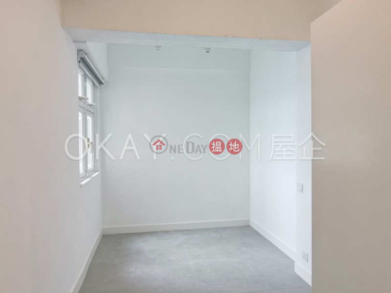 HK$ 30,000/ month, New Fortune House Block B | Western District | Nicely kept 2 bedroom with sea views | Rental