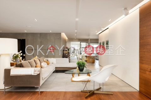 Efficient 3 bedroom on high floor with balcony | Rental | Cliffview Mansions 康苑 _0